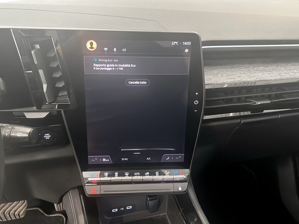 RENAULT Austral 1.2 E-Tech full hybrid Techno 200cv auto Ibrida usato - 9