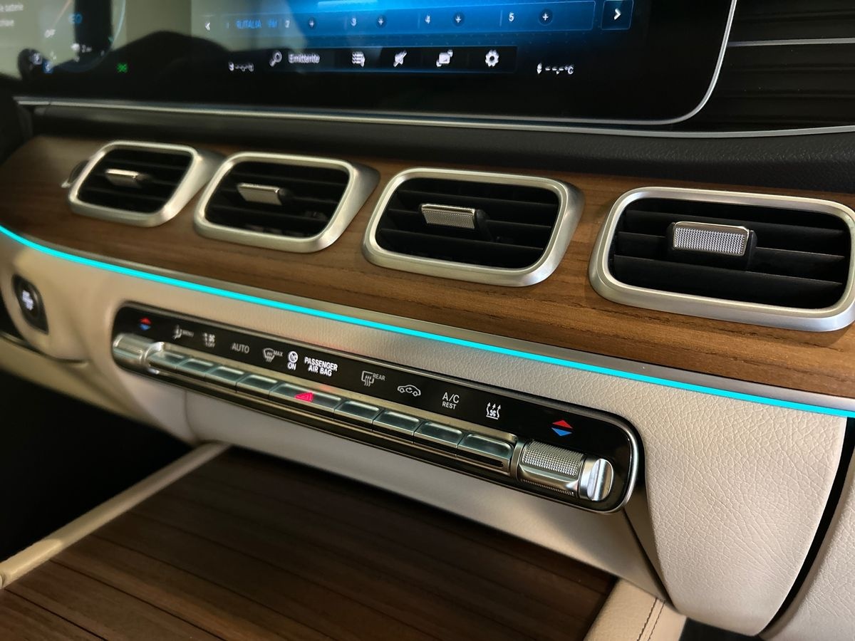 Mercedes GLE GLE SUV 350 de Plug in hybrid (de EQ-POWER) Premium Plus 4Matic 9G-Tronic Plus - 14