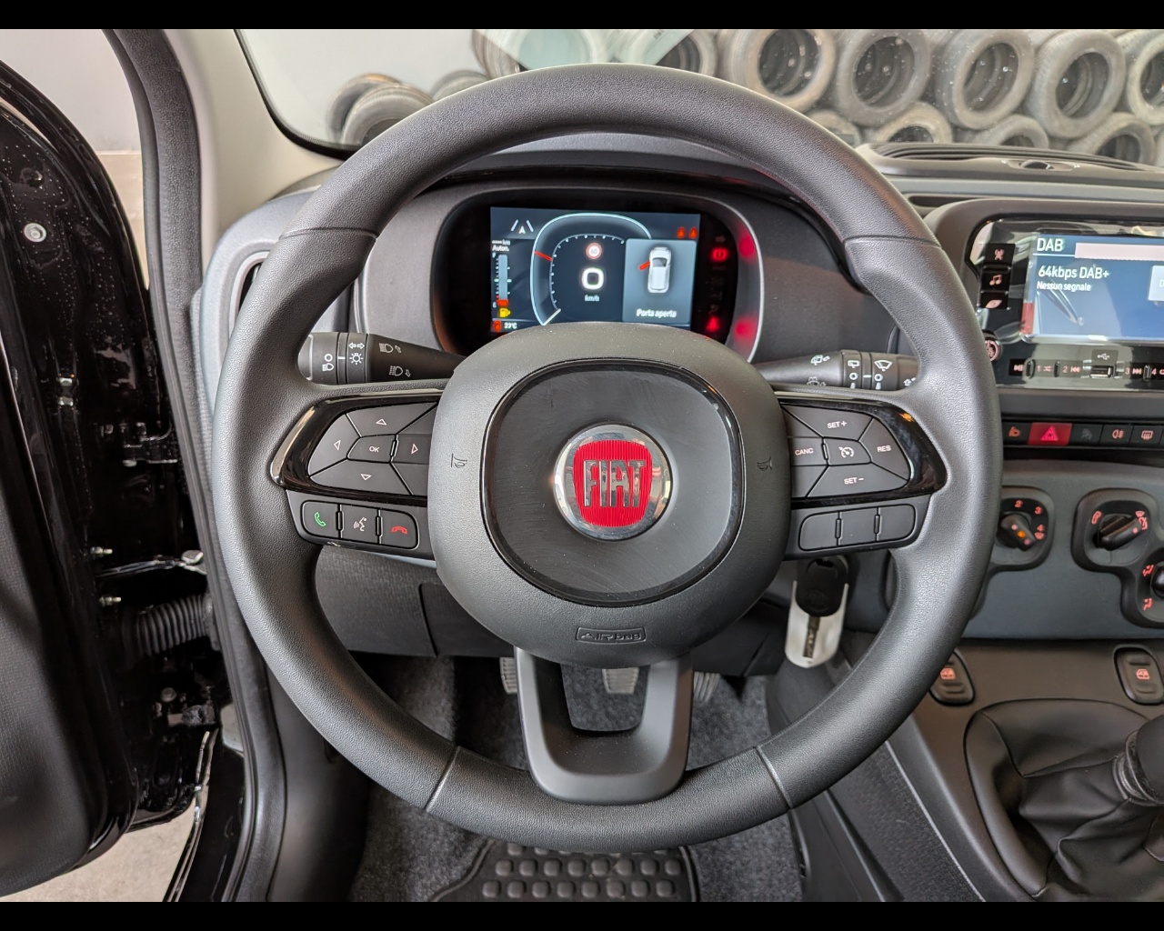 Foto FIAT Panda 1.0 firefly hybrid s&s 70cv 5p.ti