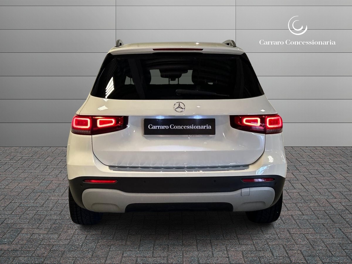 Mercedes GLB GLB 200 D Sport 8G-DCT - 4
