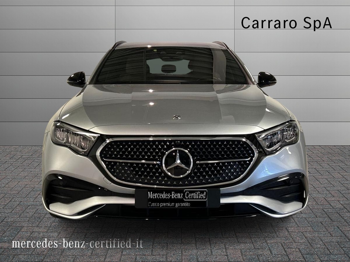 Mercedes  Classe E Station Wagon 300 de Plug in hybrid AMG Line Advanced 4Matic 9G-Tronic - 3