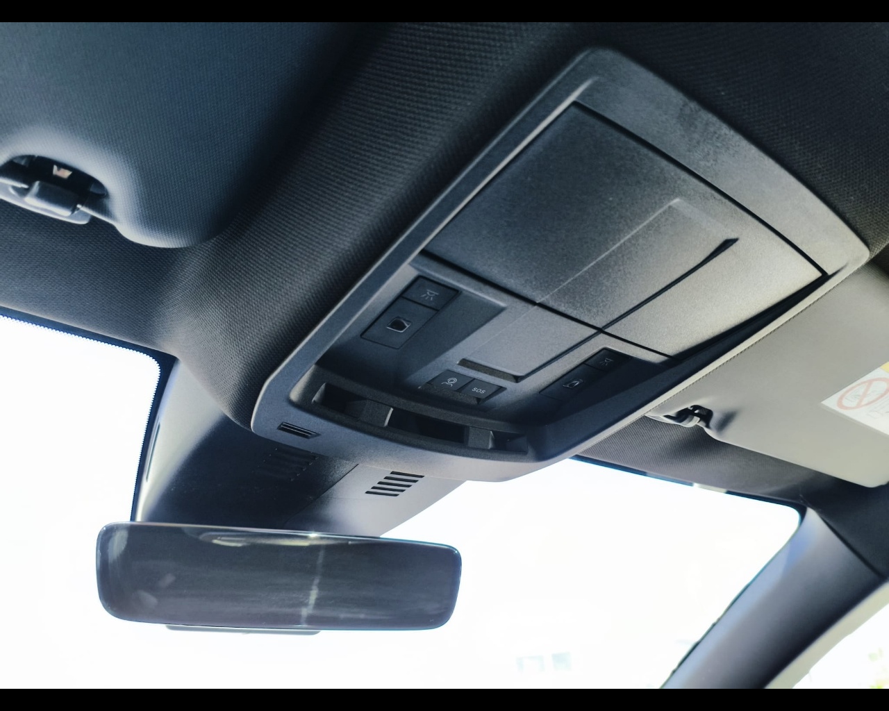 Foto OPEL Grandland 1.2 hybrid GS 145cv e-dcs6