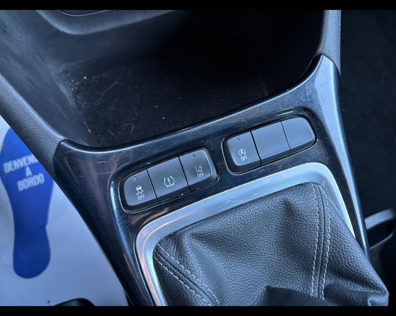 Foto OPEL Crossland 1.5 ecotec Elegance 110cv