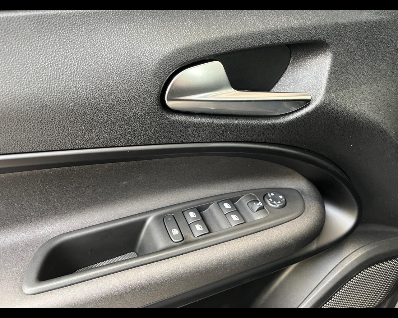 Alfa Romeo Junior Nuovo Ibrido benzina Junior Rovigo