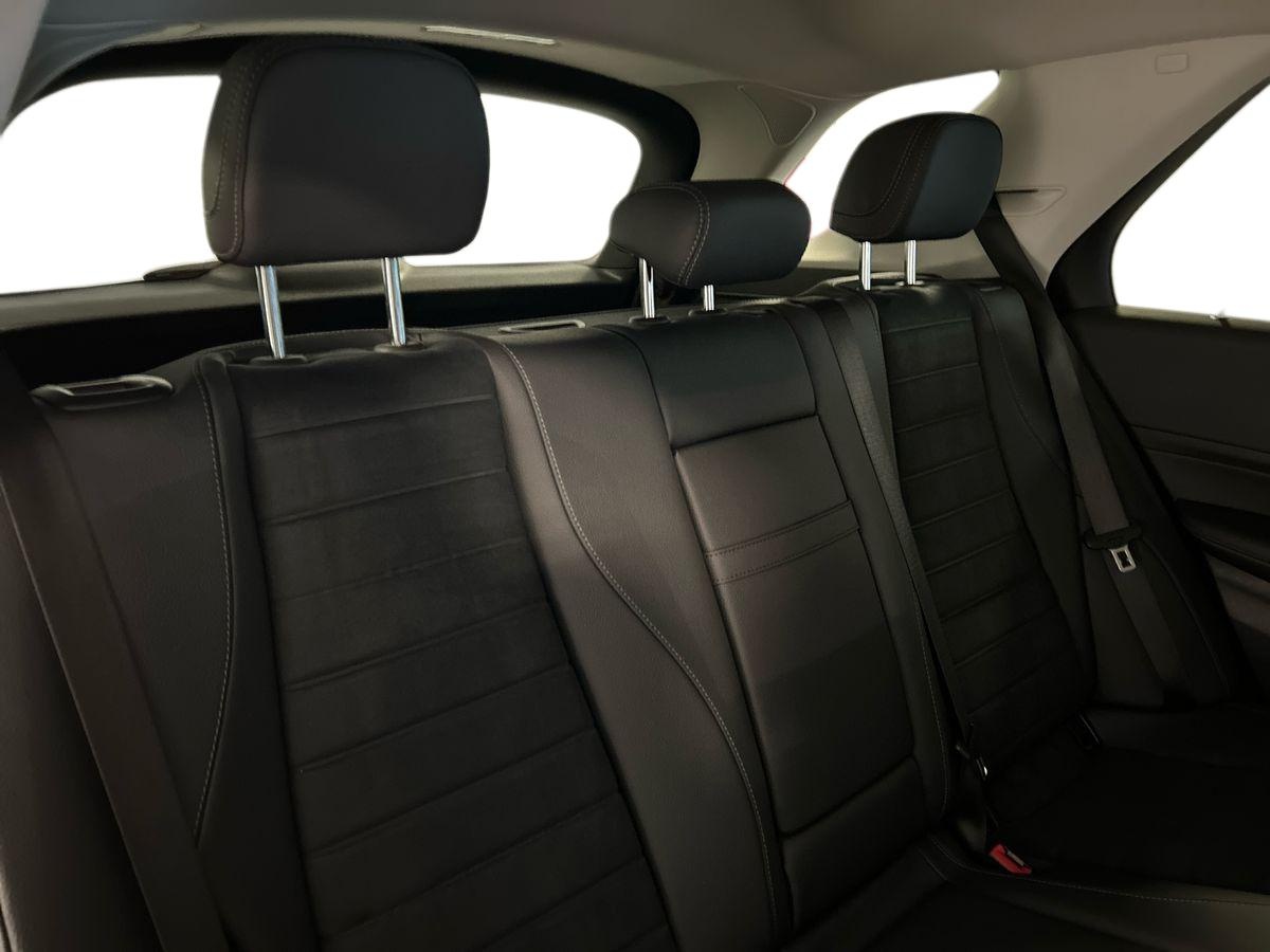 Mercedes GLE GLE 300 d Mild hybrid AMG Line Advanced Plus 4Matic 9G-Tronic Plus - 16