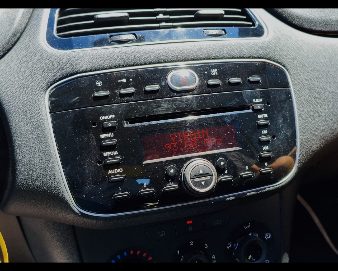 Foto FIAT Punto 5p 1.2 Easy
