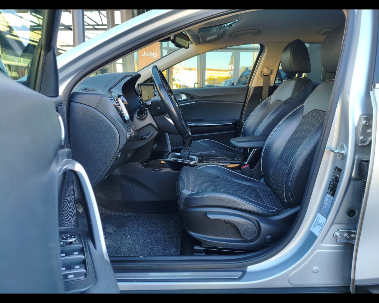 Foto KIA XCeed 1.0 t-gdi High Tech Gpl 117cv