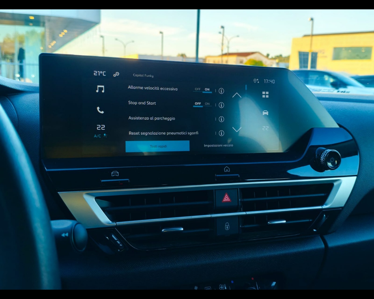 Foto CITROEN C4 1.2 puretech Plus s&s 130cv