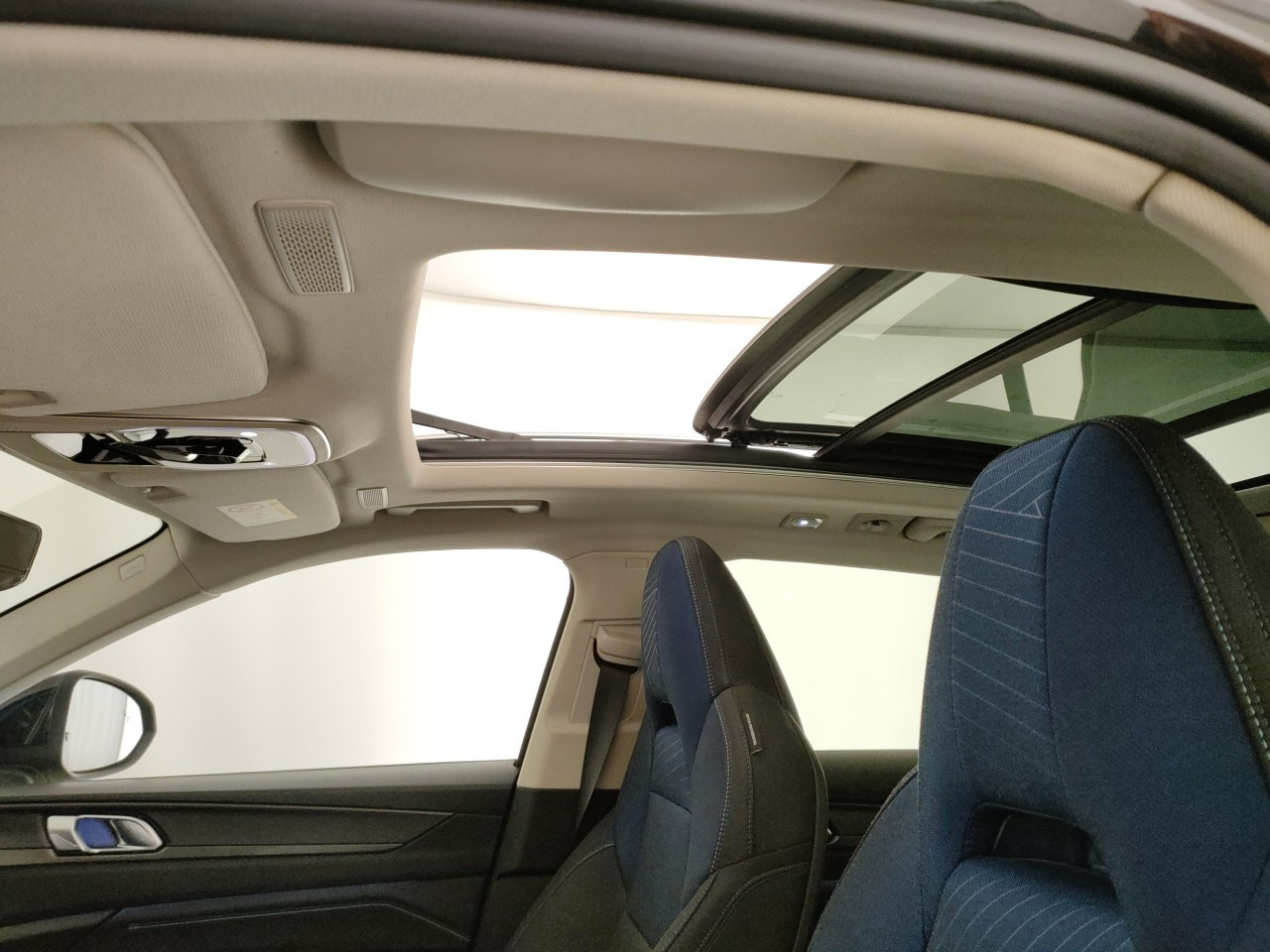 Lynk & Co 01 Usato 2023 01 San Zeno Naviglio