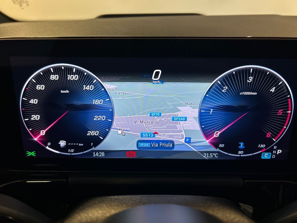 Mercedes GLA GLA 200 D AMG Line Premium 4Matic 8G-DCT - 13