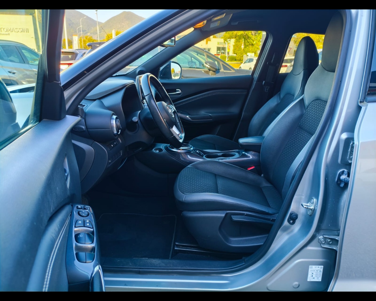 Foto NISSAN Juke 1.6 hev N-Connecta