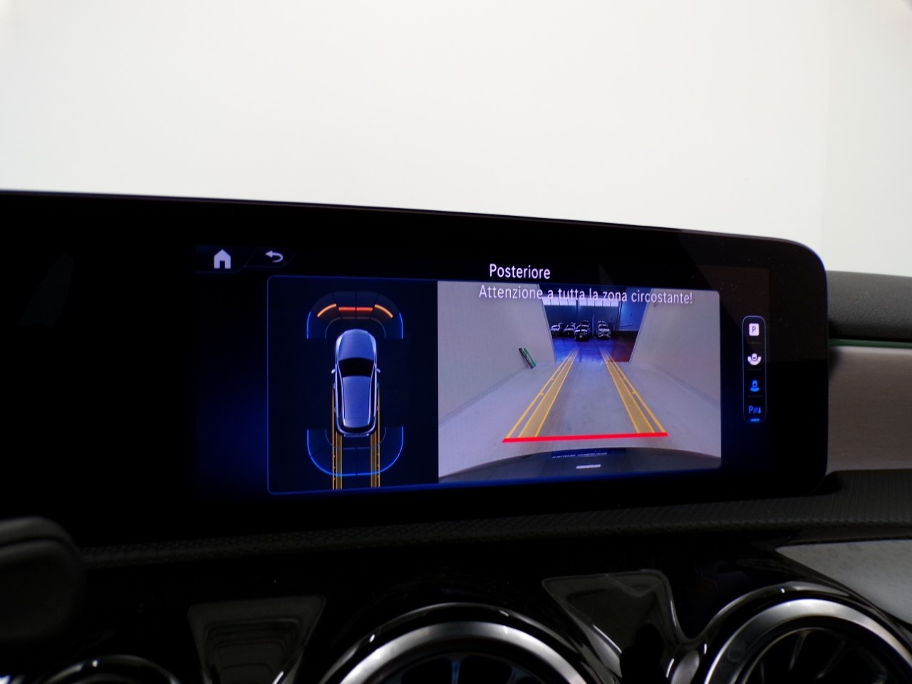 Mercedes Classe A 200 AMG Line Advanced Plus 7G-DCT - 19