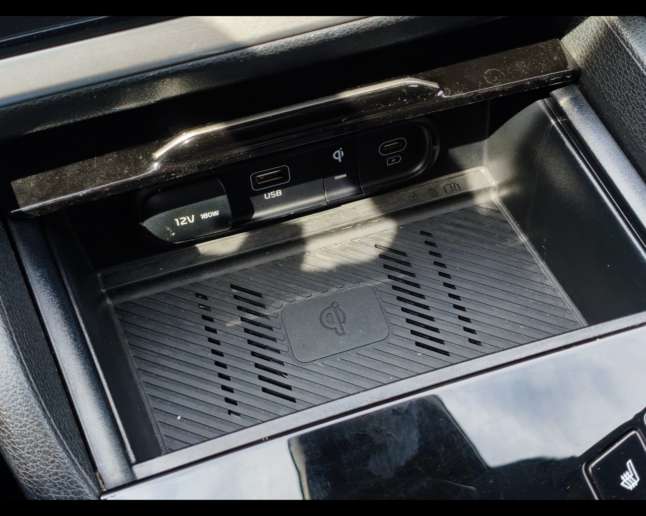 Foto KIA Sportage 1.6 tgdi hev GT-line auto