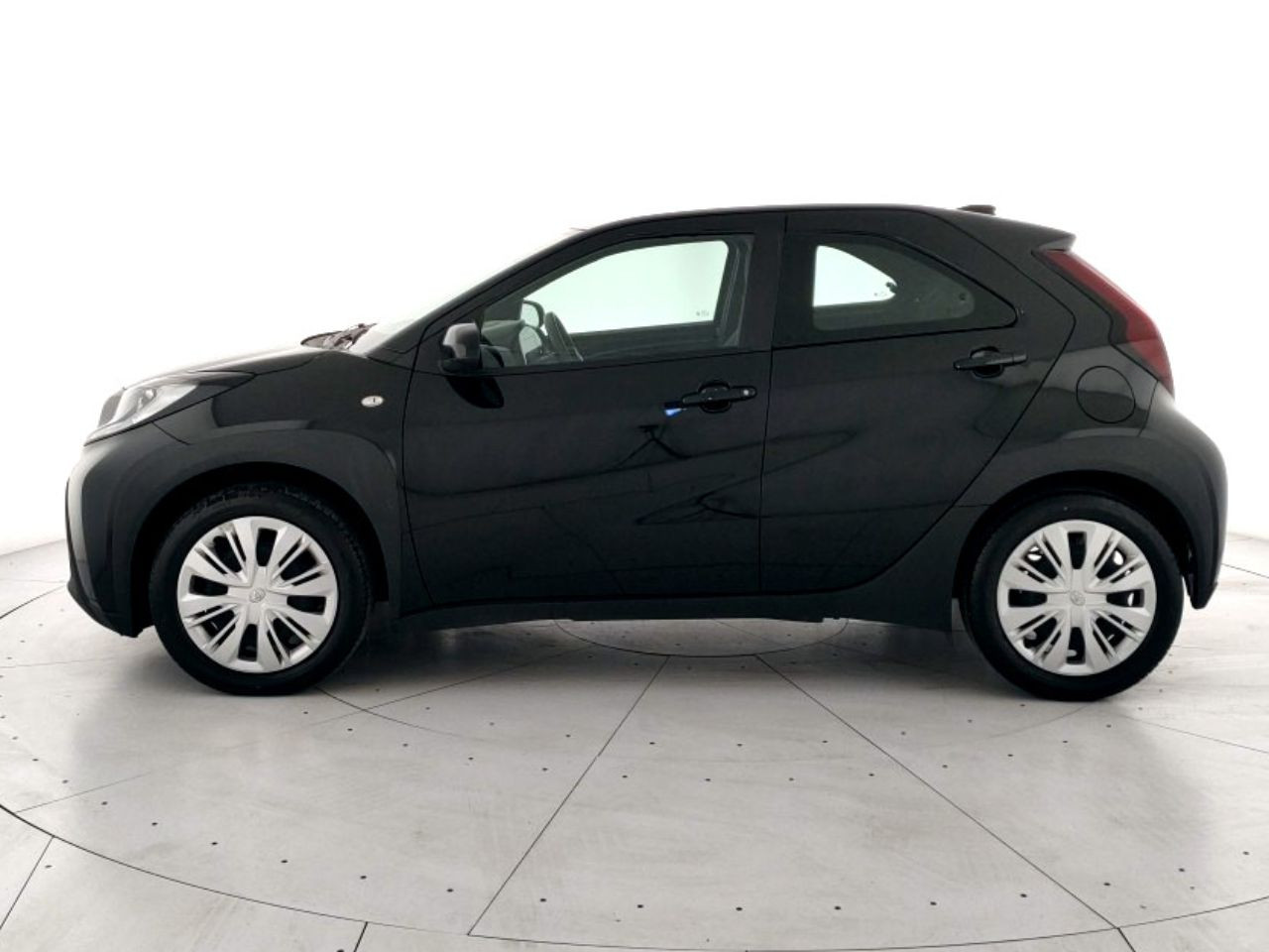 Toyota Aygo X Usato 2025 Aygo X Porto Mantovano