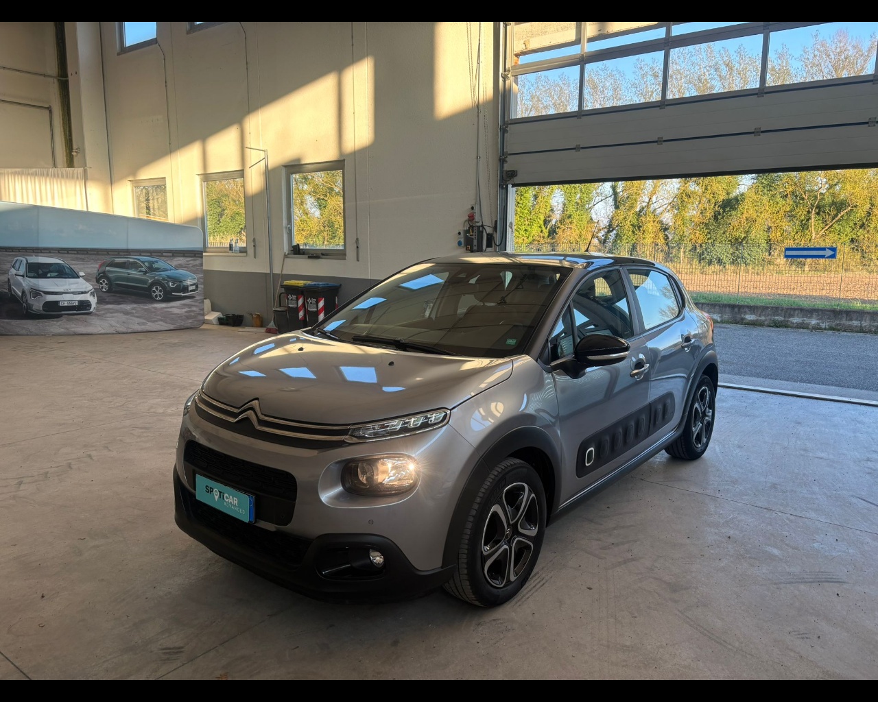CITROEN C3 1.2 puretech Shine s&s 83cv  Usata