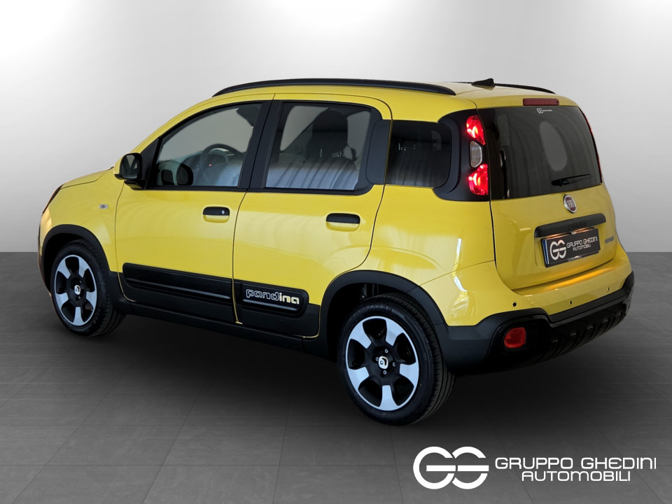 FIAT Panda Pandina 1.0 65cv Hybrid Cross Ibrida km0 - 2