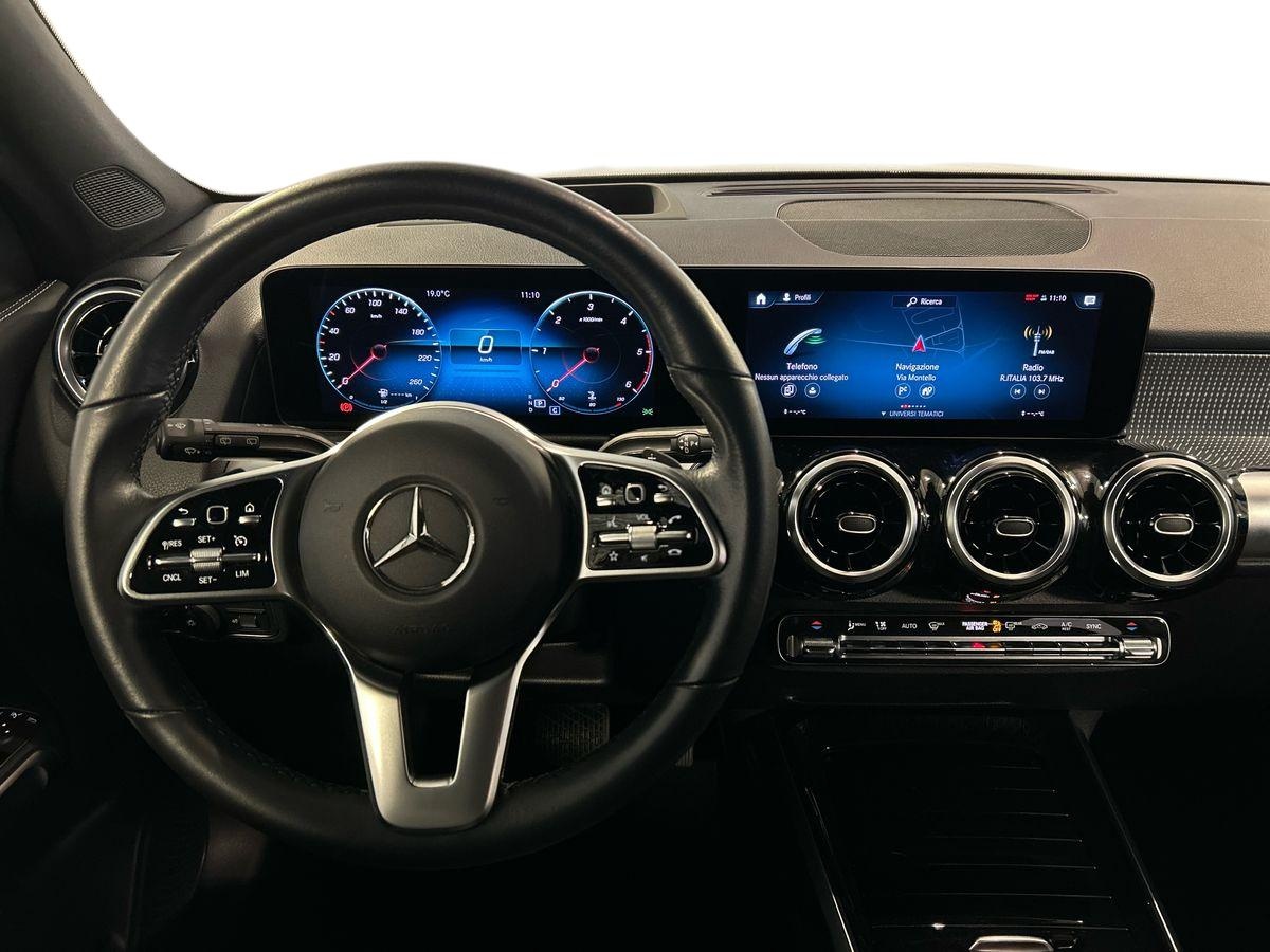 Mercedes GLB GLB 200 D Sport Plus 8G-DCT - 11