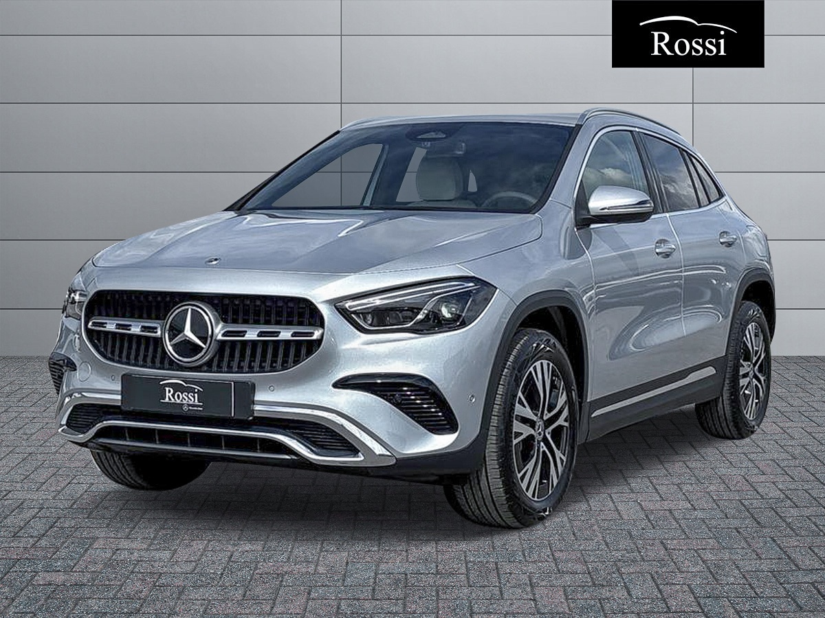 Mercedes-Benz GLA 180  d Automatic