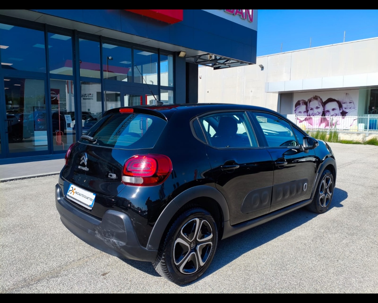 Foto CITROEN C3 1.2 puretech Feel s&s 83cv