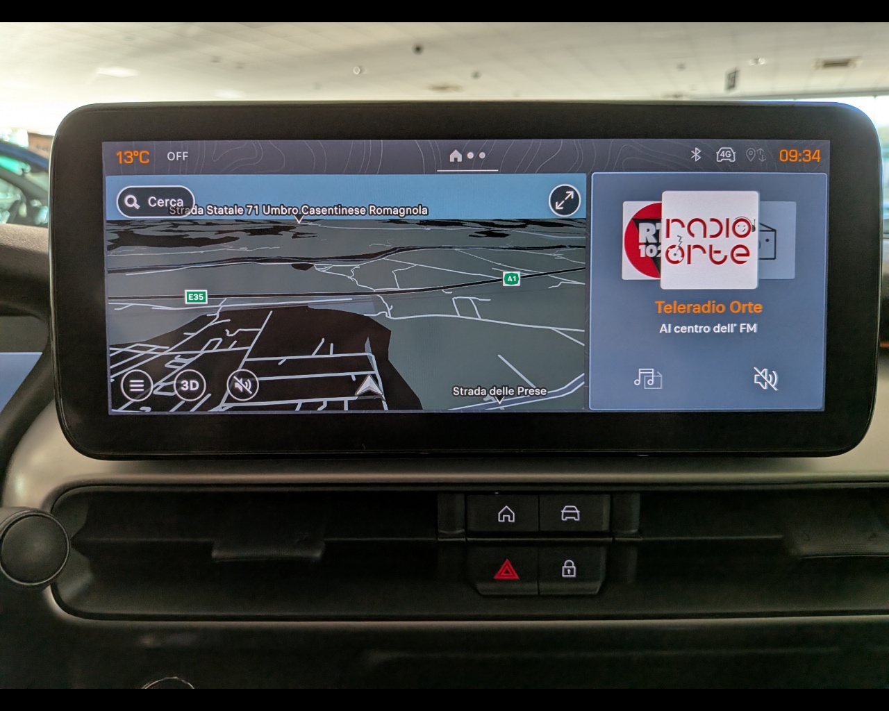 Foto JEEP Avenger 1.2 turbo e-hybrid mhev Summit fwd 110cv edct6