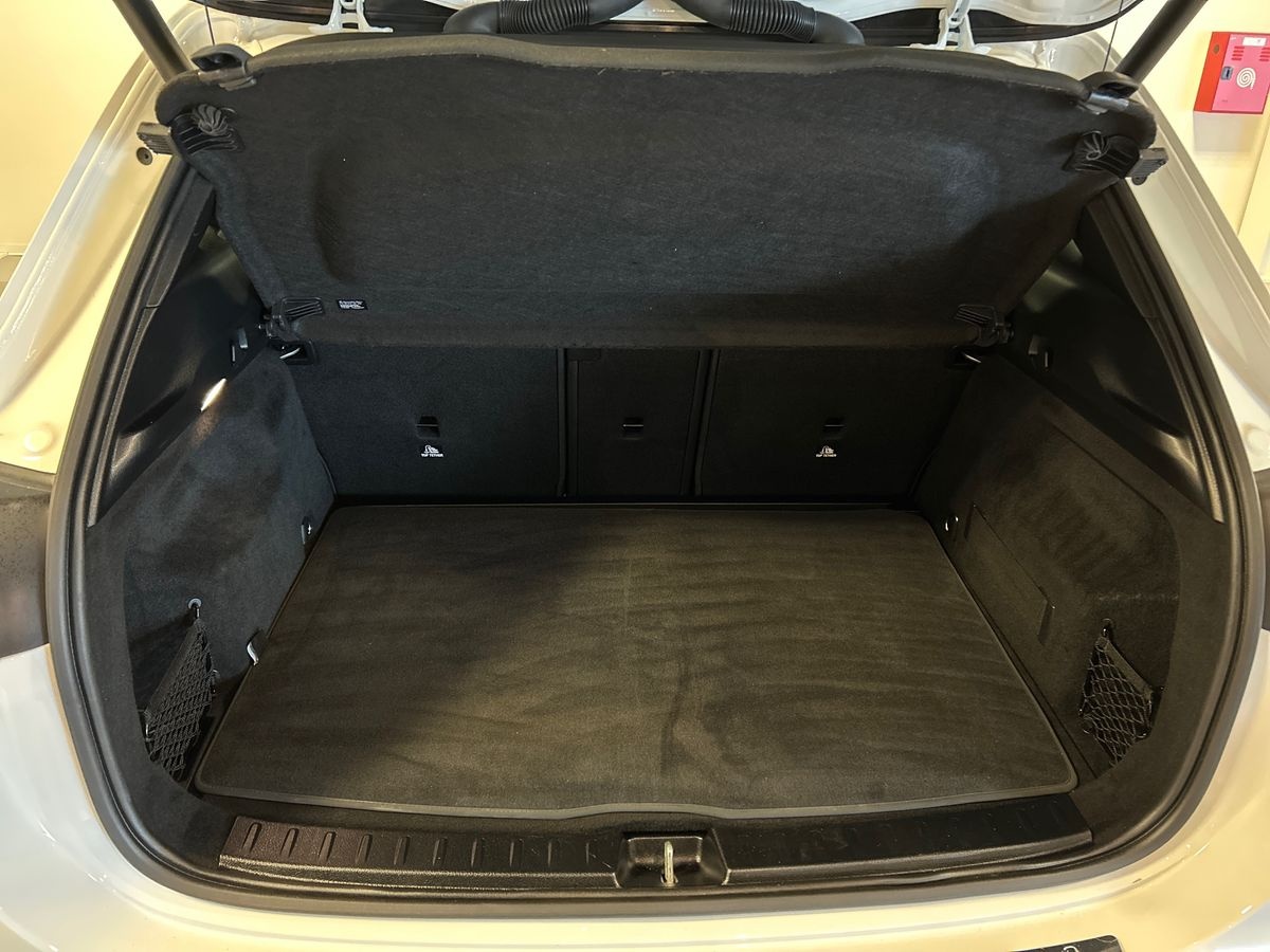 Mercedes GLA GLA 180 d Progressive Advanced auto - 8