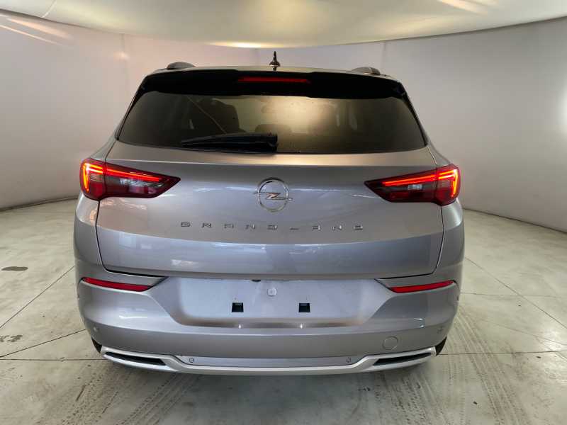 Grandland Business Elegance 1.2 130cv At8
