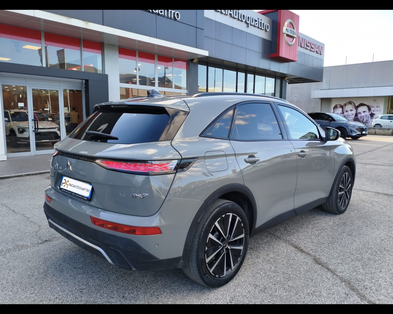 Foto DS DS7 1.5 bluehdi Etoile 130cv auto N1