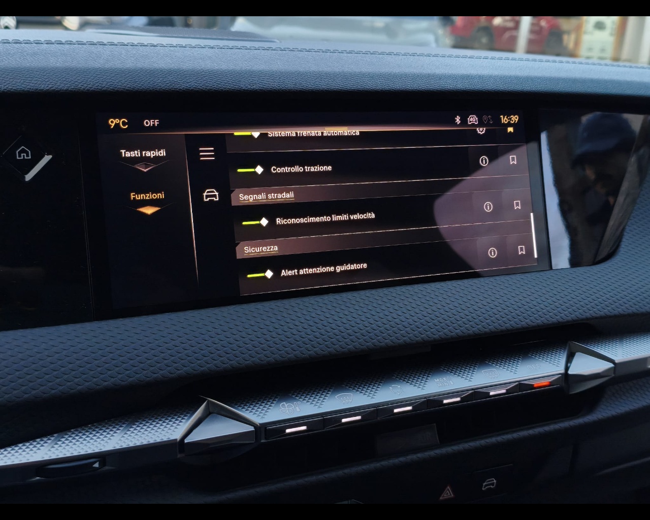 Foto DS DS4 1.5 bluehdi Trocadero 130cv auto