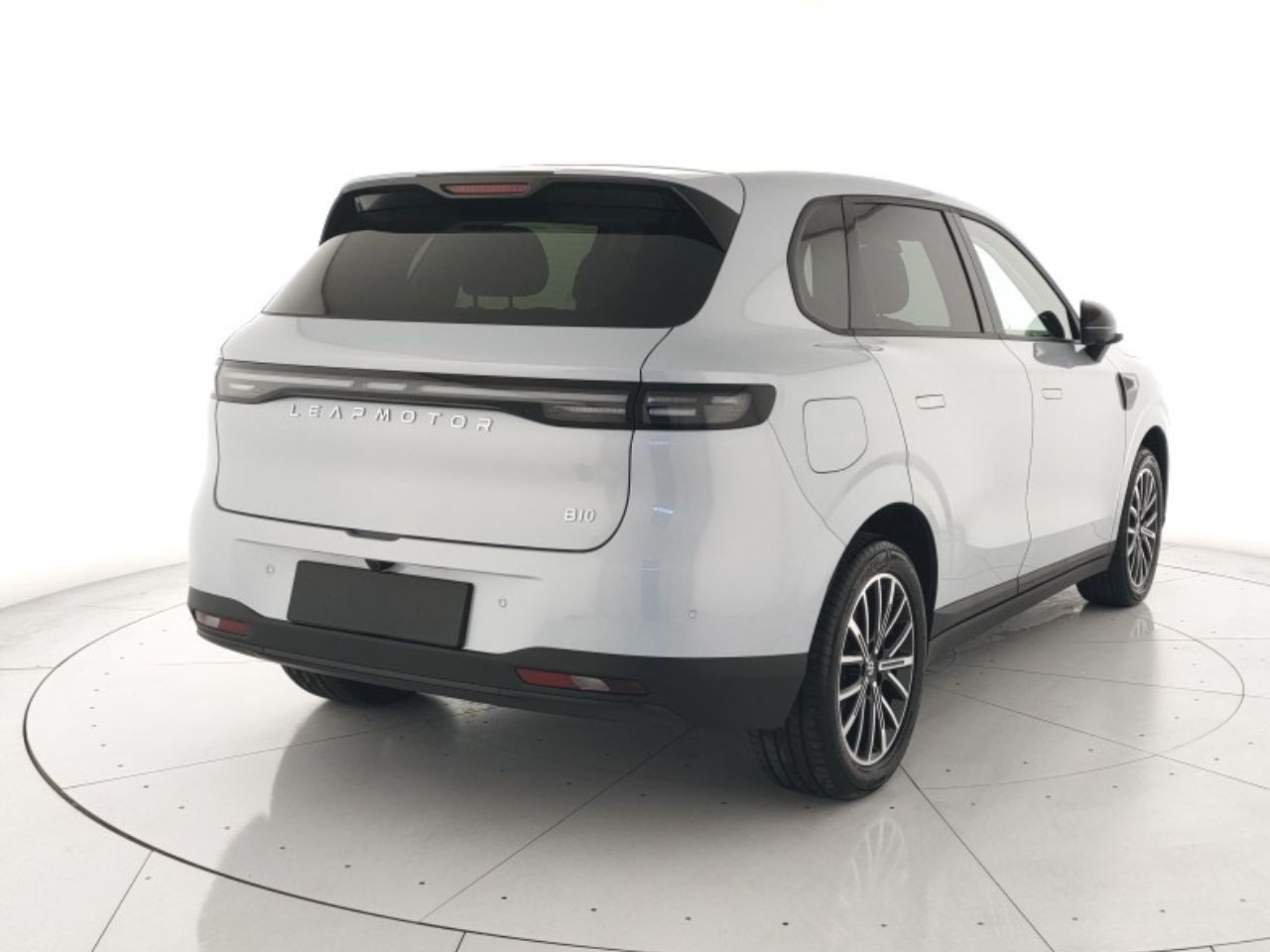 Leapmotor B10 Nuovo Elettrico B10 Porto Mantovano