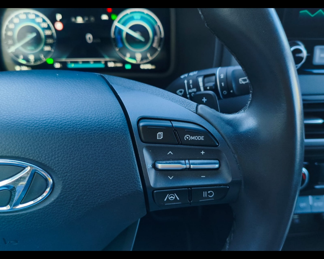 Foto HYUNDAI Kona 1.6 gdi hev Xclass 2wd 141cv dct