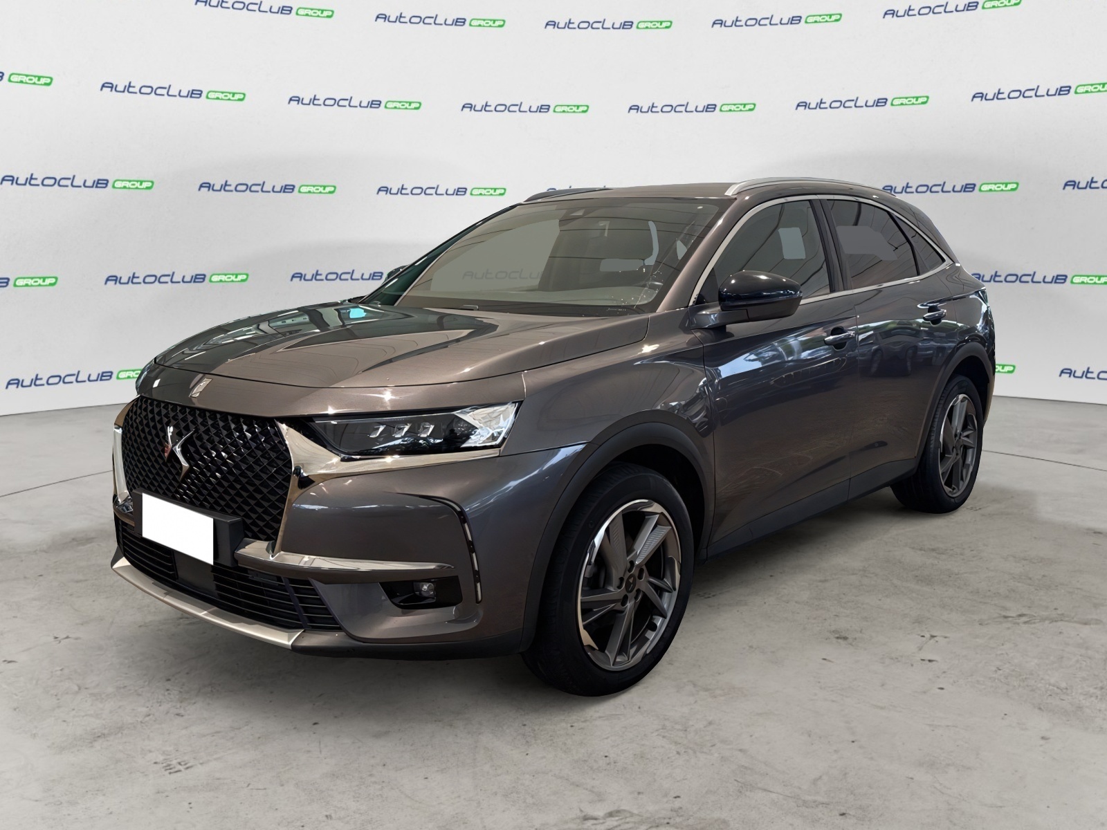 Foto DS DS7 Crossback - DS7 Crossback 1.5 bluehdi Grand Chic 130cv auto