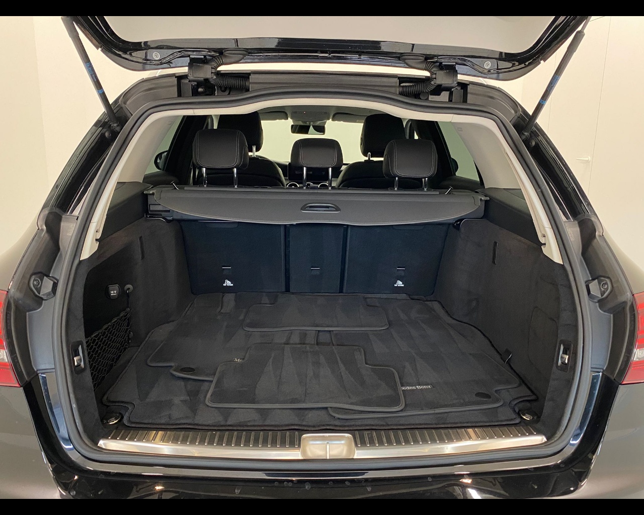 Mercedes Classe C Station Wagon Classe C Station Wagon 220 Premium 4Matic 9G-Tronic Plus - 14