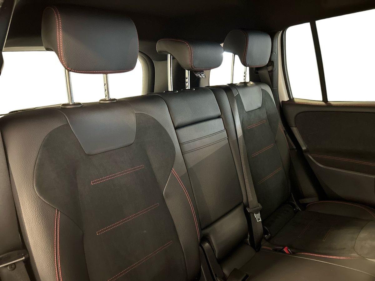 Mercedes GLB GLB 180 D Premium 8G-DCT - 16