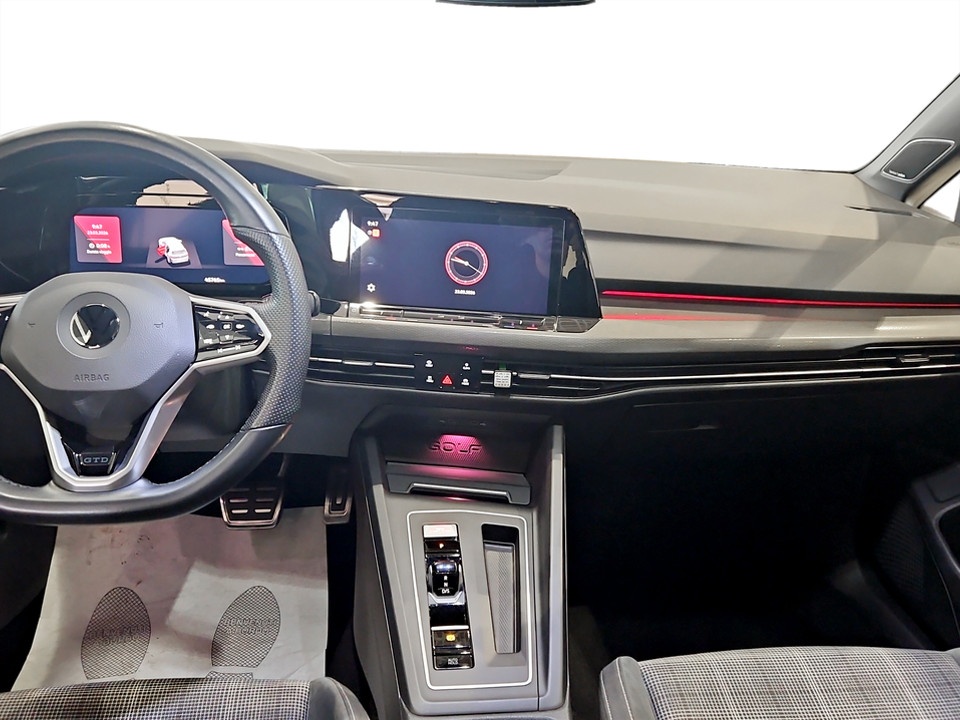 VOLKSWAGEN Golf 2.0 tdi GTD 200cv dsg Diesel usato - 11