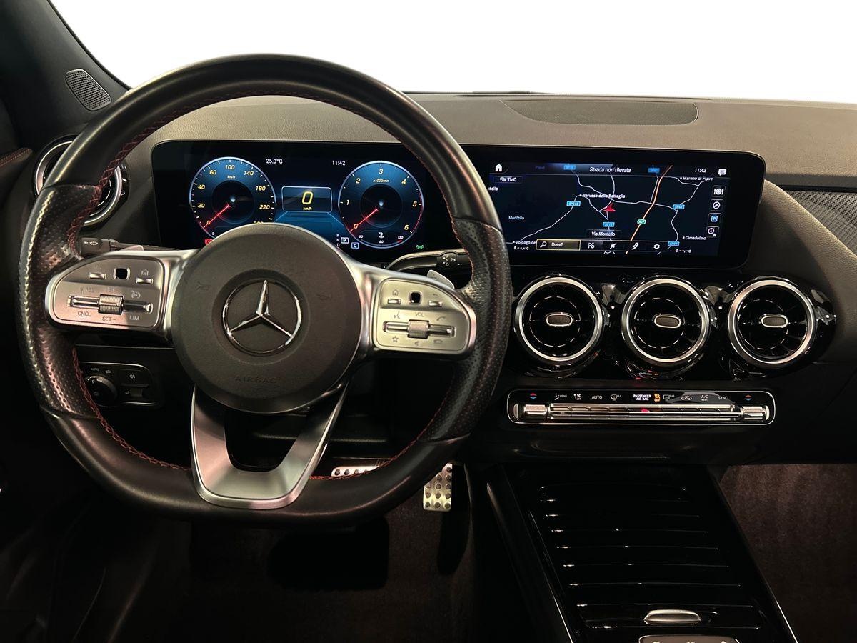 Mercedes GLA GLA 180 D Premium 8G-DCT - 11