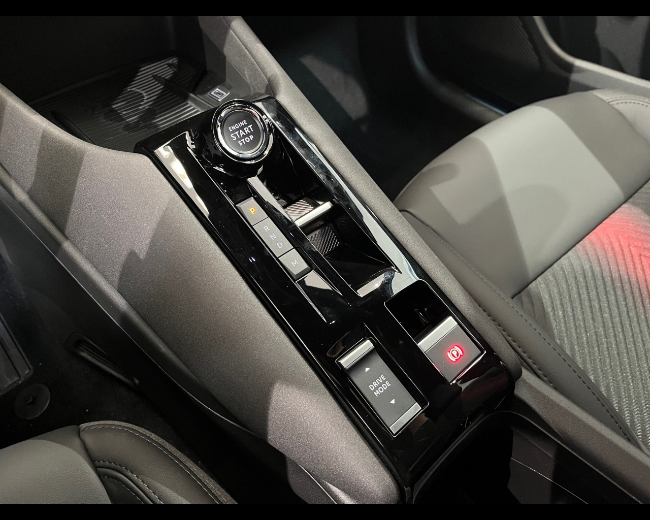 Alfa Romeo Junior Nuovo Ibrido benzina Junior Rovigo