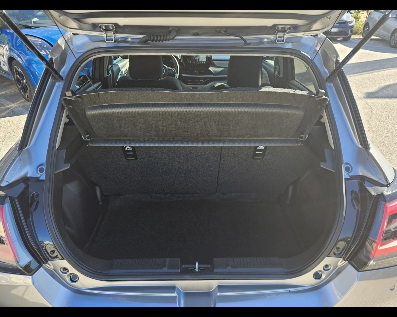 Foto SUZUKI Swift 1.2h Top 2wd