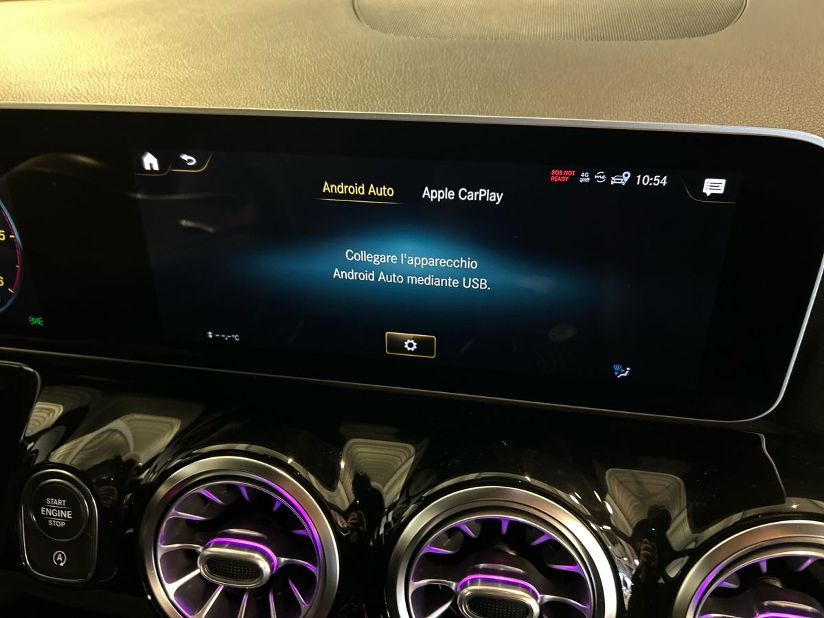 Mercedes GLA GLA 220 D Premium 4Matic 8G-DCT - 12