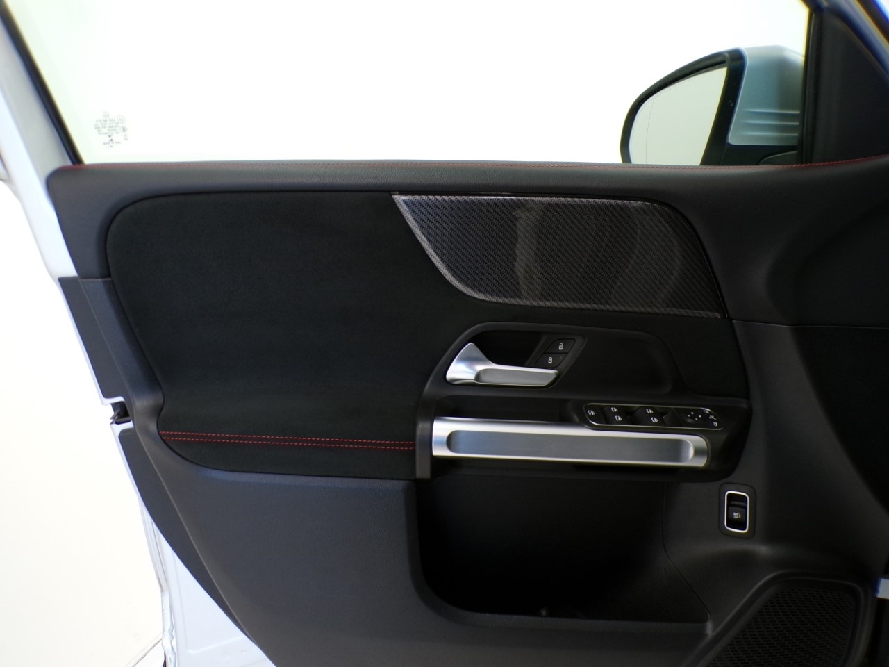 Mercedes GLB GLB 200 D Premium 8G-DCT - 11