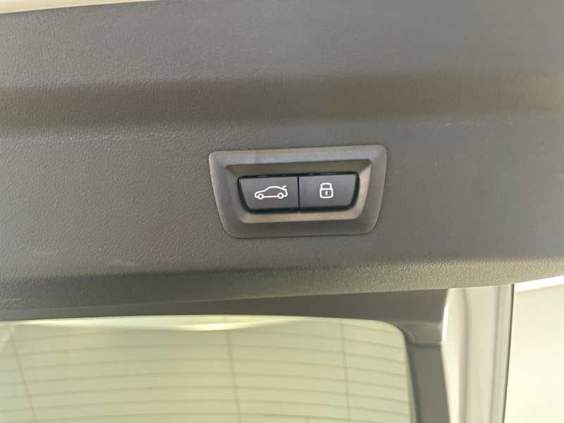 X2 U10 - X2 Sdrive 18d Msport Pro Auto