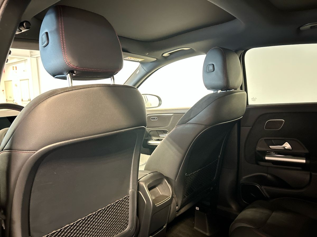 Mercedes  GLA 200 D AMG Line Premium 4Matic 8G-DCT - 18