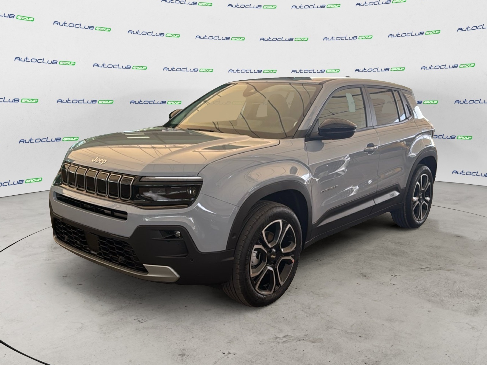 Foto JEEP Avenger E-Hybrid Avenger Summit 1.2 110cv Dct Mhev