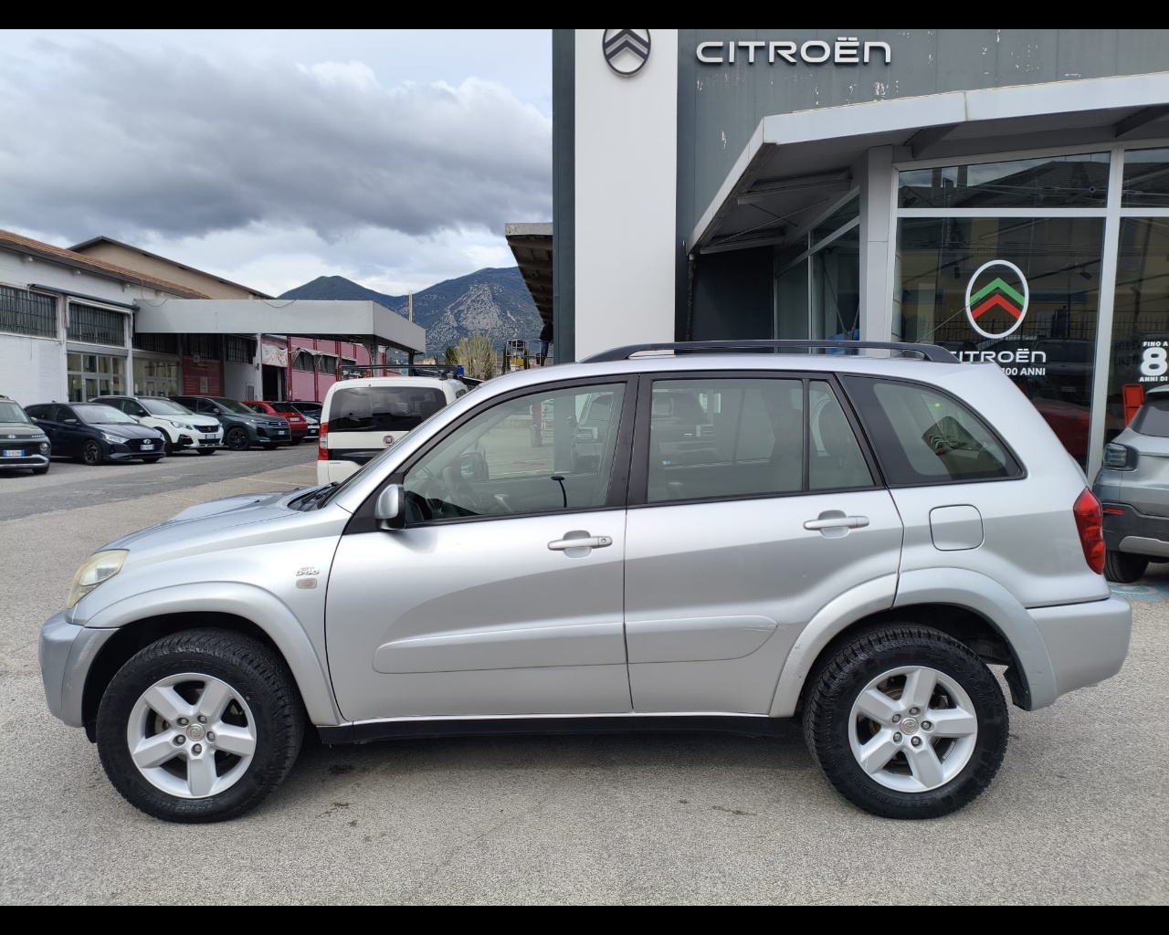 Foto TOYOTA RAV4 5p 2.0 d-4d 16v FL