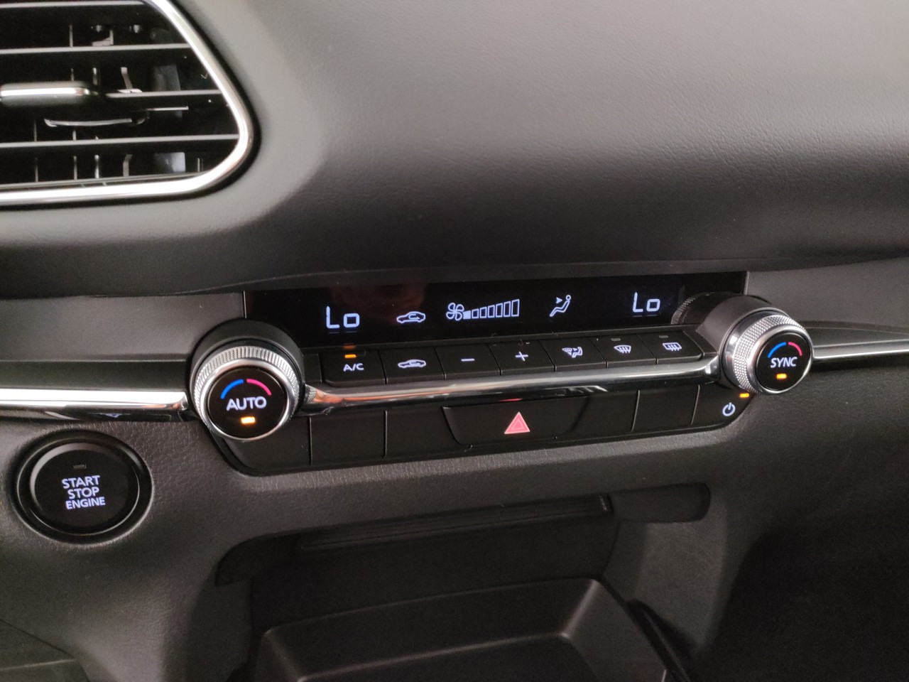 Mazda CX-30 Nuovo Ibrido benzina CX-30 Porto Mantovano