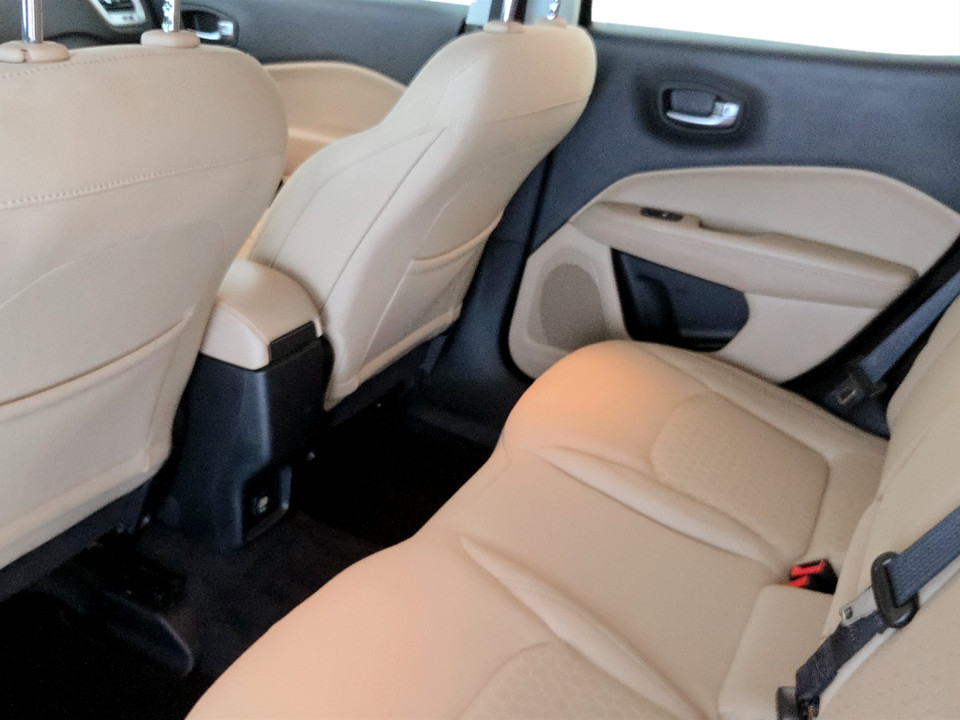 JEEP Compass 2.0 mjt Longitude 4wd 140cv Diesel usato - 16