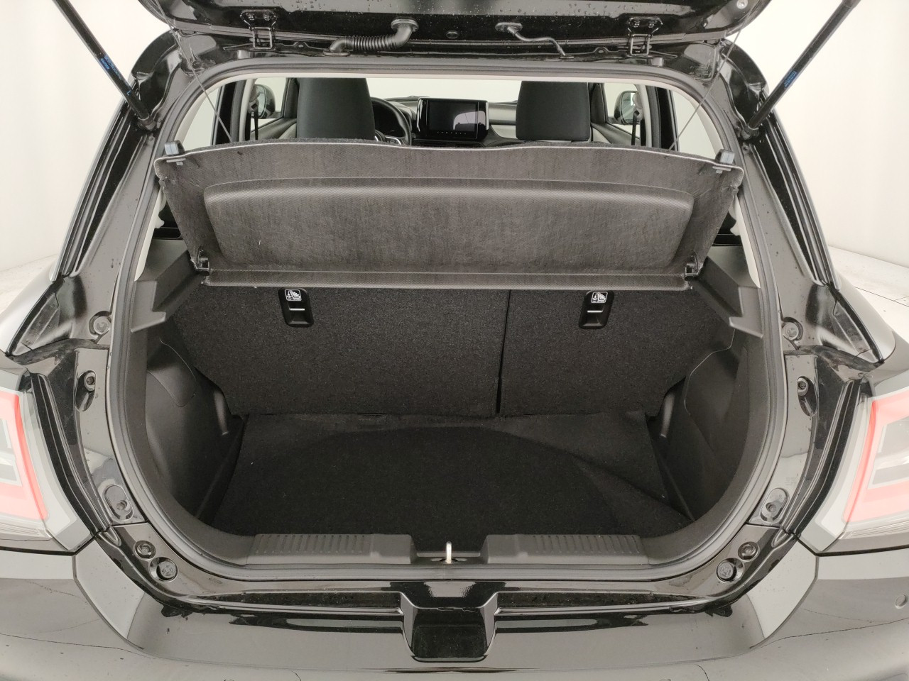 Suzuki Swift Nuovo Ibrido benzina Swift Porto Mantovano