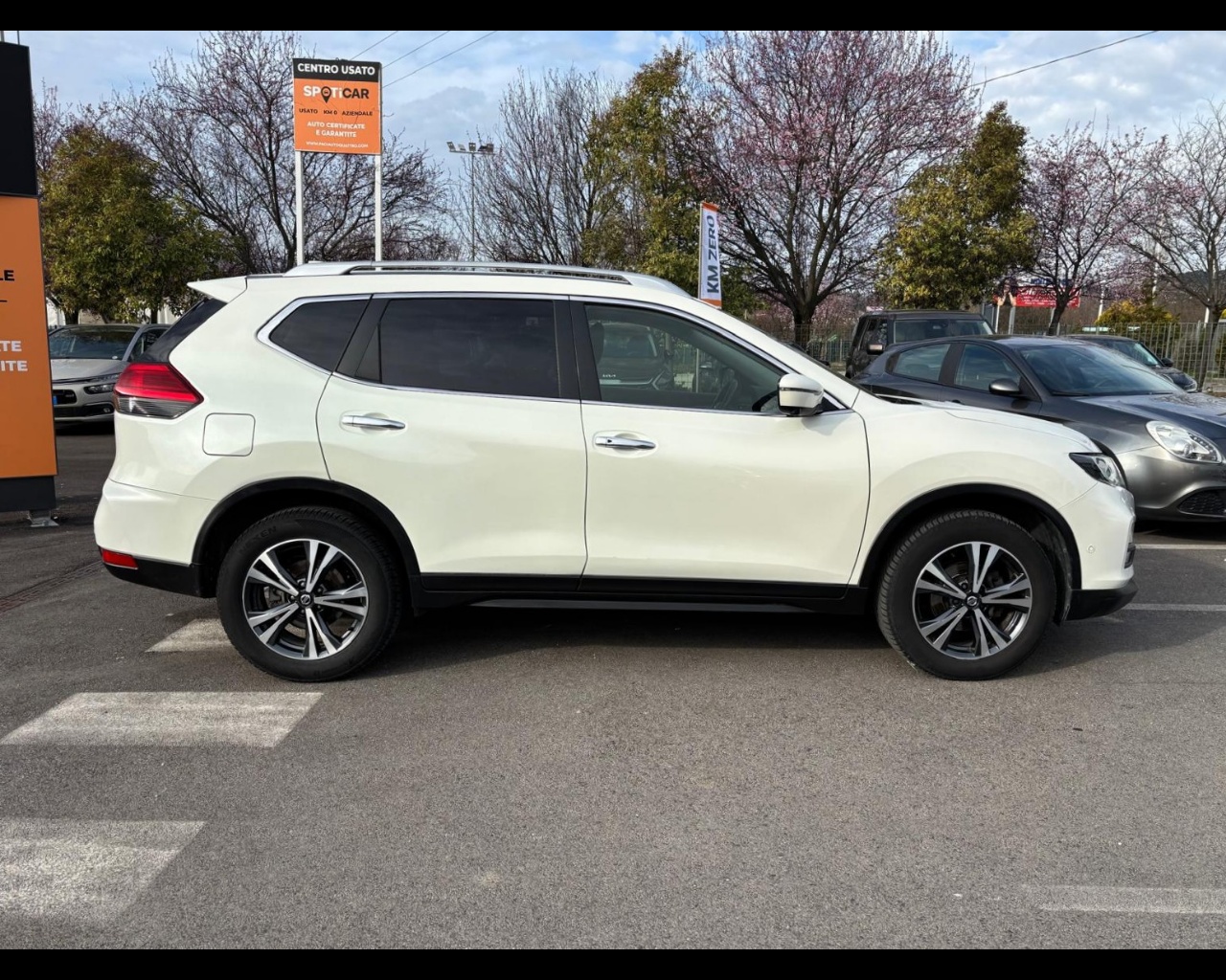 Foto NISSAN X-Trail 1.6 dci N-Connecta 4wd N1