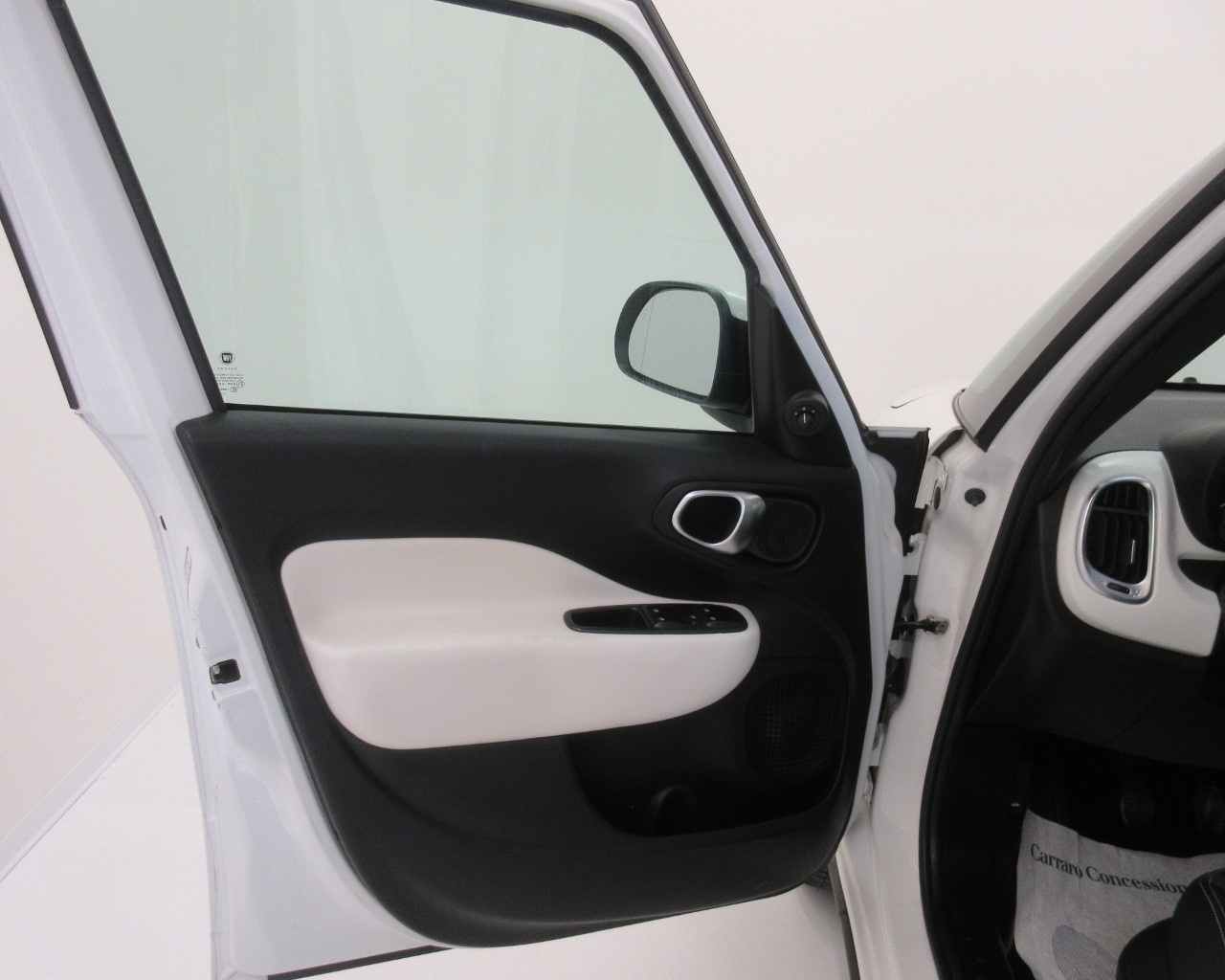 Fiat 500 500 L 1.6 Multijet 120cv Trekking - 11