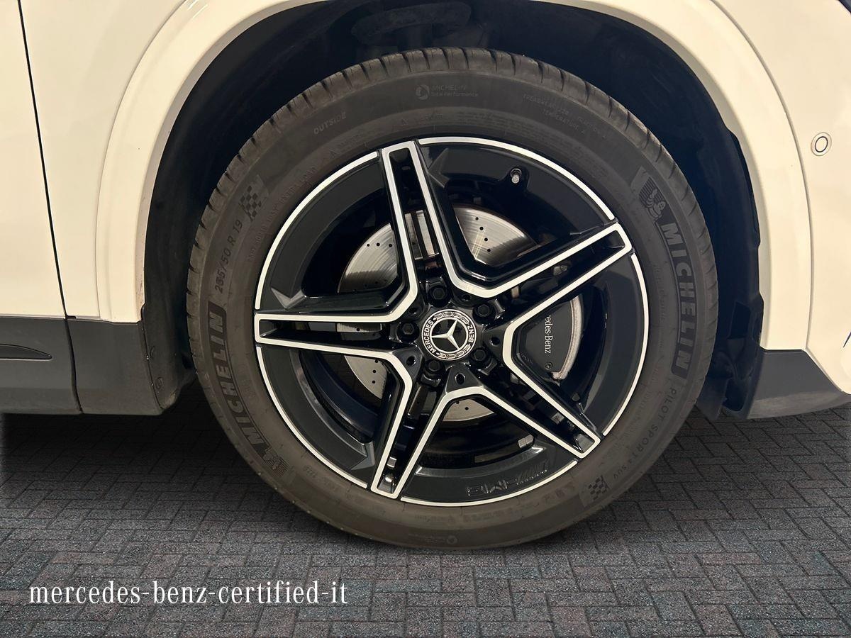 Mercedes  GLA 180 D AMG Line Advanced Plus 8G-DCT - 17