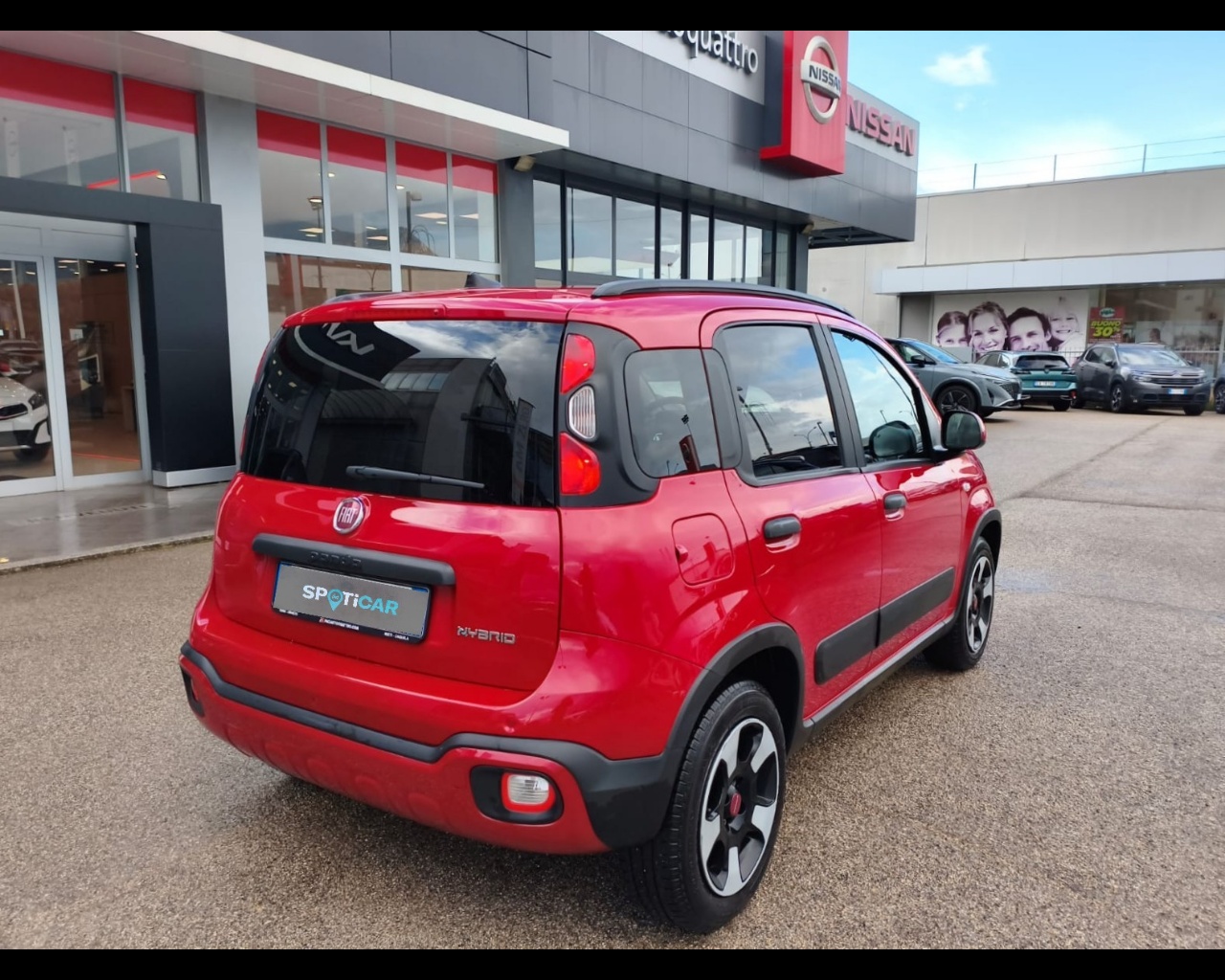 Foto FIAT Panda 1.0 firefly hybrid Cross s&s 70cv 5p.ti